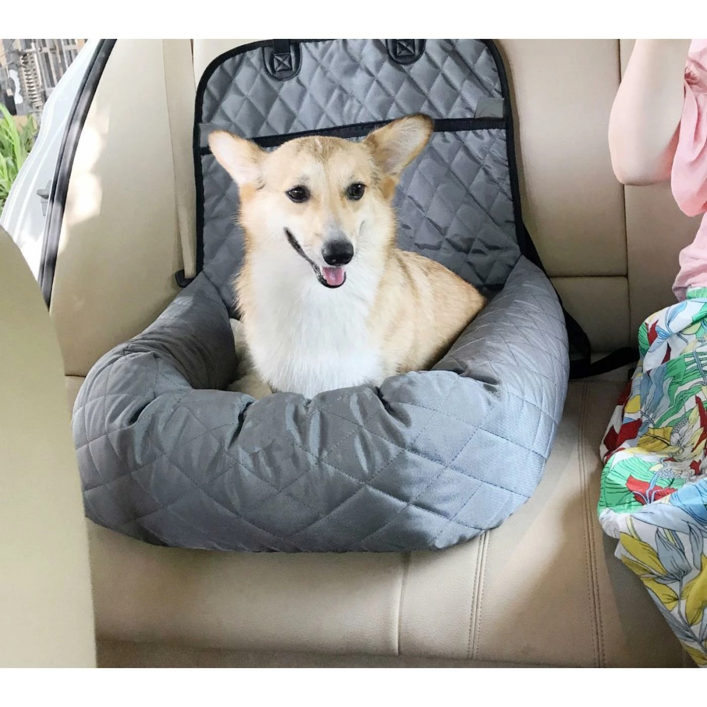 Outlet ???? Nesting Pet Life 'Pawtrol' Dual Converting Travel Safety Carseat And Pet Bed ✨ 5 Outlet ???? Nesting Pet Life 'Pawtrol' Dual Converting Travel Safety Carseat And Pet Bed ✨ - Image 3